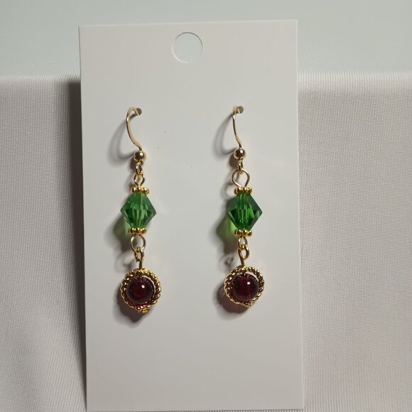 Faceted Green and Red Beads with Gold Accent Christmas Earrings - Picture 5 of 5